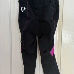 Women's padded cycling shorts- medium. Brand: Pearl Izumi