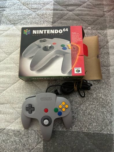 Boxed N64 Controller