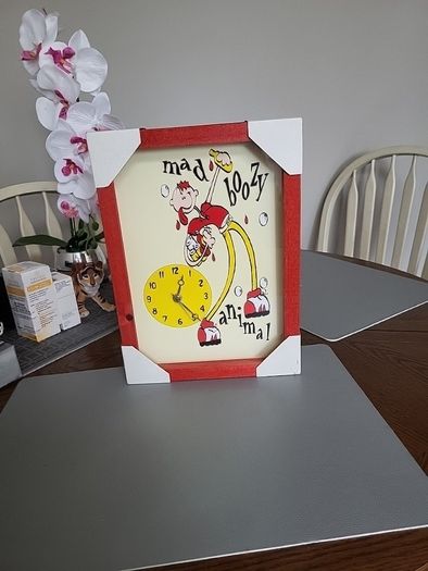 Clock picture frame