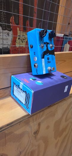 Jam Pedals Waterfall