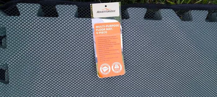 Multi - purpose floor mat. 6 piece