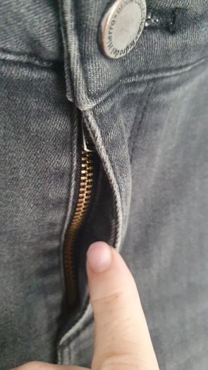 Pedro del Hierro skinny fit shorts Sz 12UK