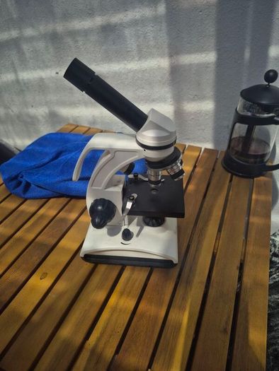 microscope