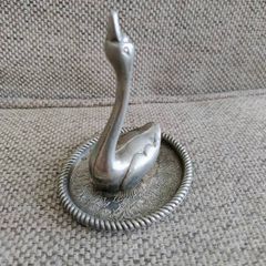 Vintage swan ring holder silver plated 10cm high see all photos FREE STANDARD POSTAGE INCLUDED