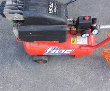 Air compressor