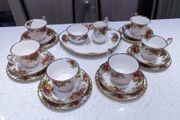 21 (39)piece Tea Set Royal Albert Old Country Roses Bone China
