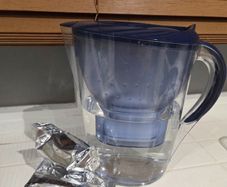 BRITA Marella XL water filter jug with two new filters