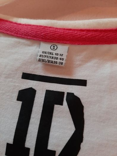 1D New tee shirt tag attached