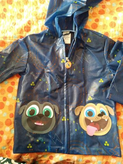 Disney hooded raincoat age 3 years