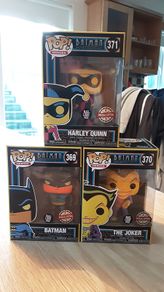 DC Comics Blacklight Funko Pop Batman Animated Series Joker Harley Quinn