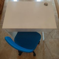 Desk & Chair