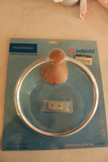 Pair of Brand New Sabichi Beech & Chrome Bathroom Towel Rings (Sealed)