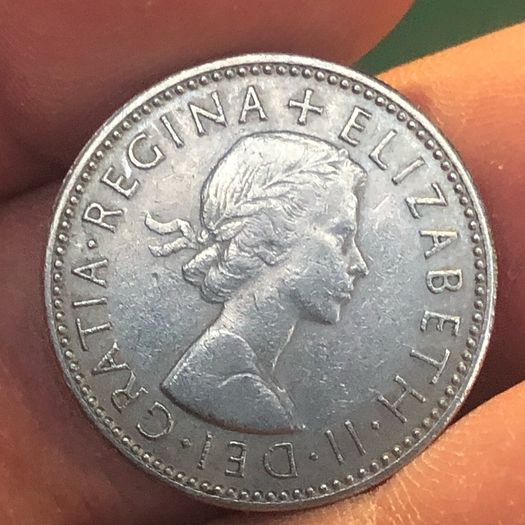 1966 One Shilling Elizabeth II