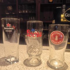 pint glasses and half pint glasses