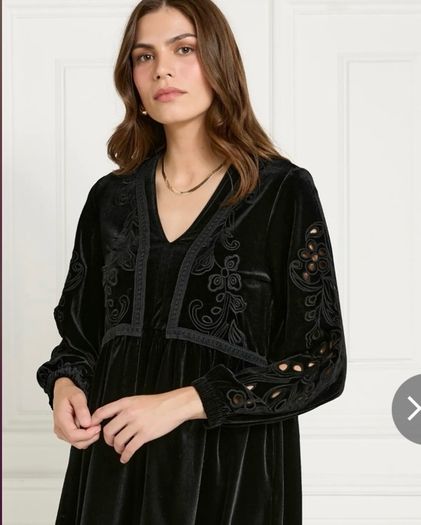 Black Velvet Dress size 12-14