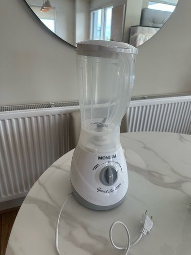 blender