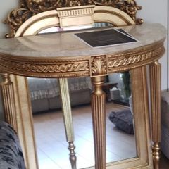 Consol Table