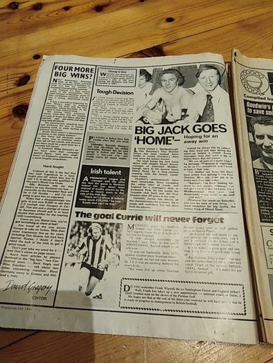 SHOOT - special issue - European Championship Games 23rd November 1974