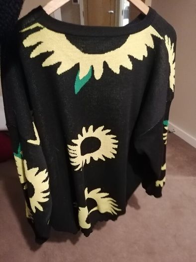 beautiful oversized jumper