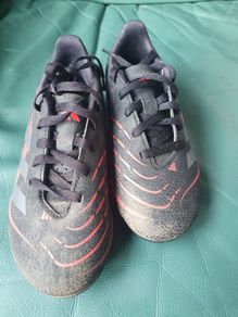 Football boots size 12.5 junior
