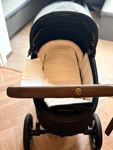Cybex Priam Platinum Rose Gold 3in1 Travel System. Professionally Cleaned