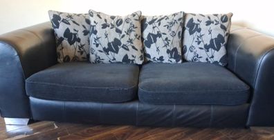 2 +3 seater couches
