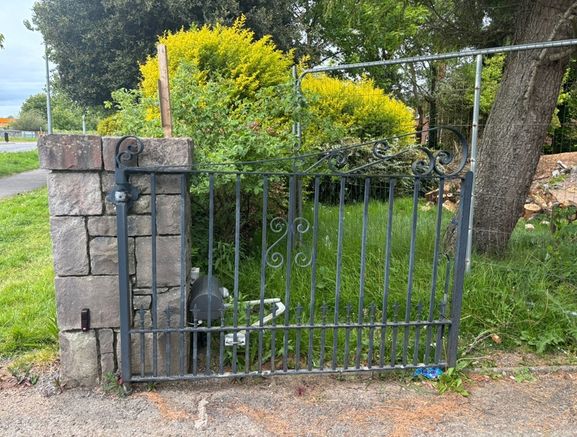 Electric Gates for sale 2k