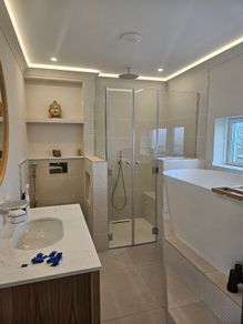 Bespoke Shower Enclosure Glass