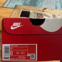Nike trainers size UK 8 ( small fitting) probably more like a UK 7