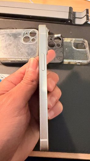 iPhone 13 mini