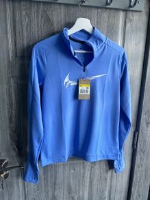 BNWT Nike Quarter Zip - S