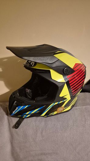 airoh motocross cross helmet
