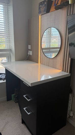 makeup vanity