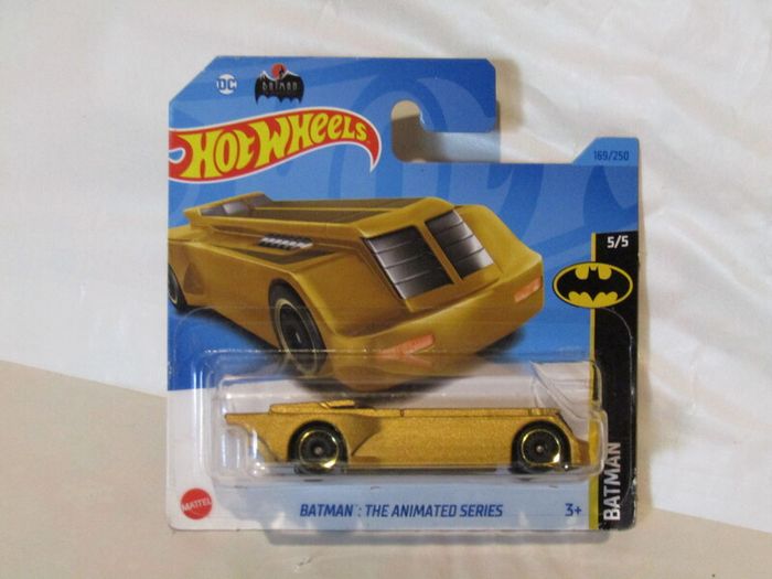 Hot Wheels Gold Batman Batmobile Animated Series Diecast Car Brand New Sealed