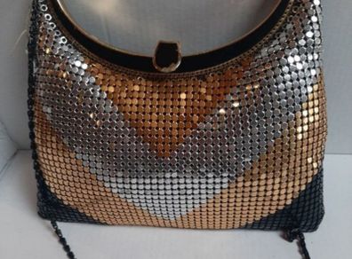 Beautiful vintage chain bag