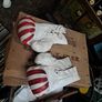 Vintage 10oz Boxing Gloves Image 3