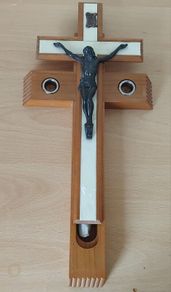 Vintage Italian made 'Last Rites' hardwood wall Crucifix 13" tall FREEPOST