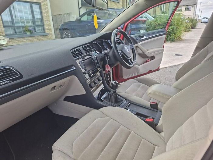 2014 Volkswagen Golf