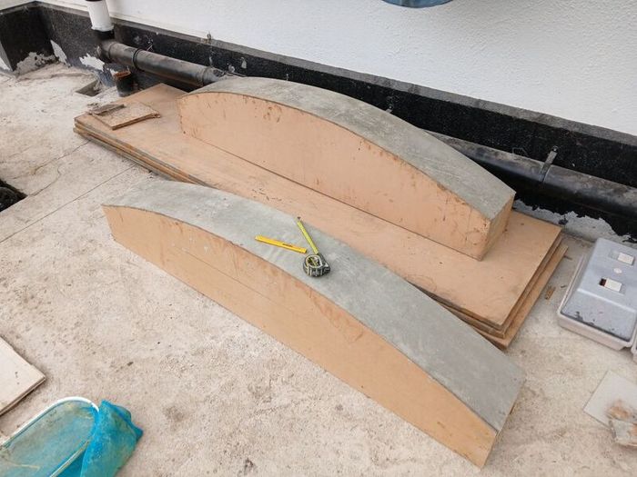 Timber form for arch