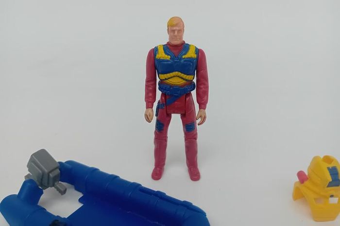 Kenner M.A.S.K. Coast Patrol Part Set Matt Trakker