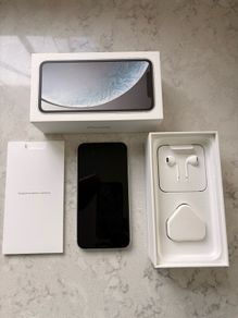 iPhone XR - 64GB White