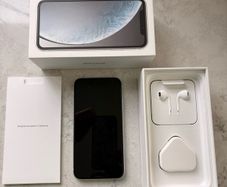 iPhone XR - 64GB White
