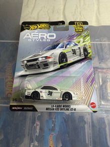 Hot Wheels Aero Styles Nissan Skyline R32
