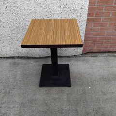 pub / cafe table