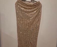 Gold sequin skirt, size 12