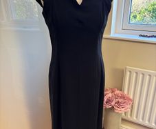 Hobbs Black Capped Sleeves / Shift Dress Fully Lined - Size 10