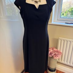 Hobbs Black Capped Sleeves / Shift Dress Fully Lined - Size 10