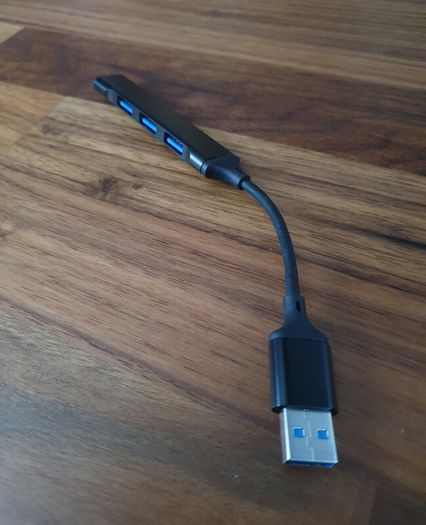 4-Port USB 3.0 Hub - High Speed Splitter for PC / Laptop / PS4 (Free Postage)