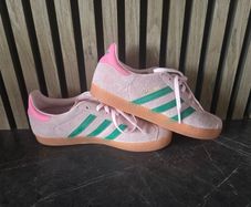 Adidas Gazelle Size 6