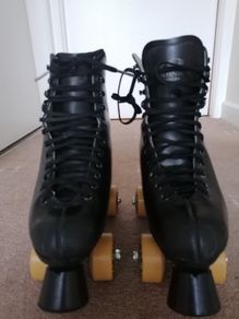 Dominion Canadian roller skate size 6 / 39